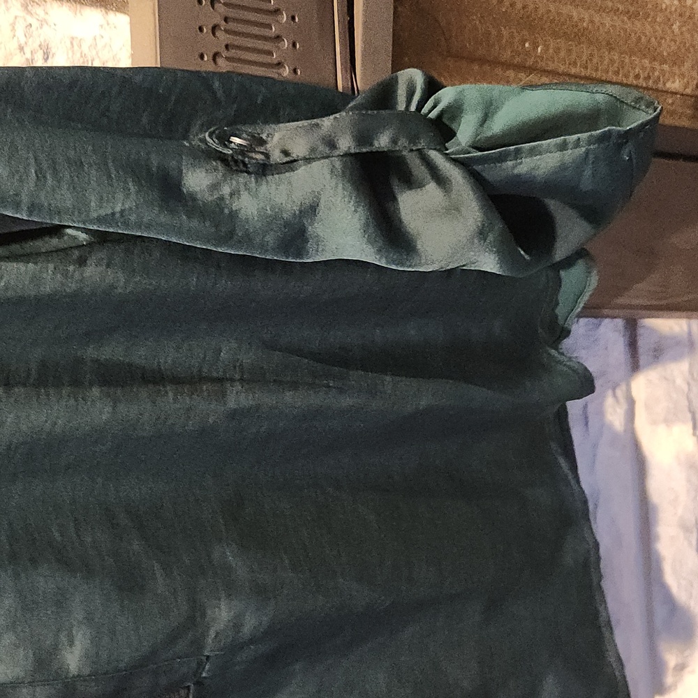 Blouse - Picture 2 of 5